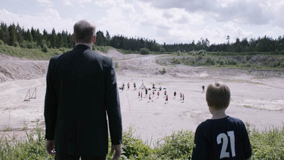 Landscape with Many Moons / Jaan Toomik